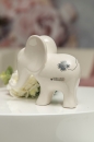 Tiziano Deko Elefant Leon mit Glücksblatt creme weiß 15 cm
